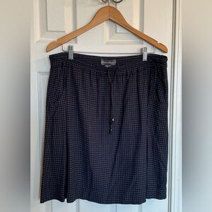 Eddie Bauer Dark Blue Women’s Geometric White Pattern Skirt Size Large